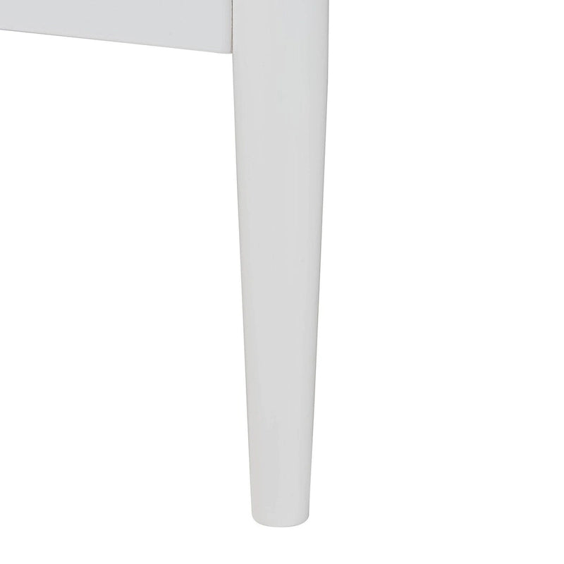 Louetta Coastal White Queen Size Platform Bed with Carved Contrasting Headboard